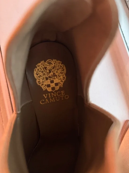 NWT- Vince Camuto - Tortilla - Bibestie Ankle Bootie - Sz 9.5 - Picture 5 of 7